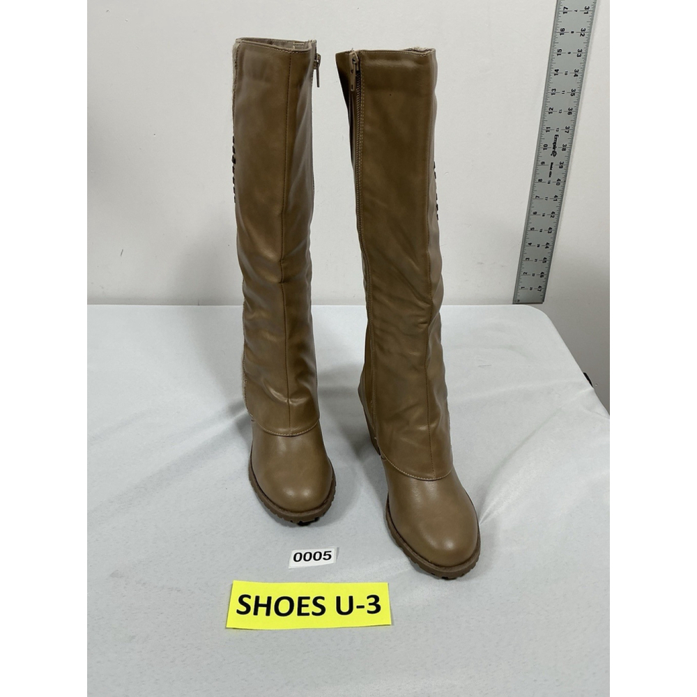 Woman’s NWOT Mukluks Knee High Boots 6.5 Tan Side Zip Chunky Heel Round Toe - Picture 3 of 10